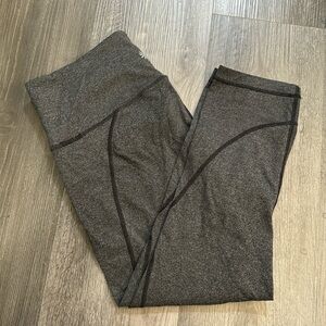 ATHLETA SALUTATION LEGGINGS SIZE MEDIUM